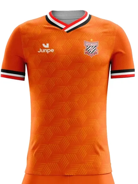 Uniforme 2025–2025