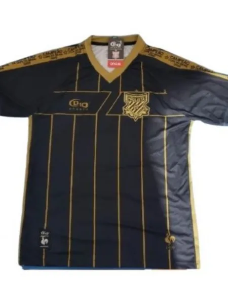 Uniforme 2019–2019