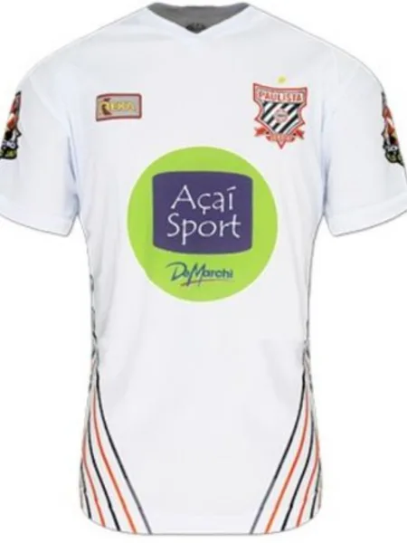 Uniforme 2018–2018
