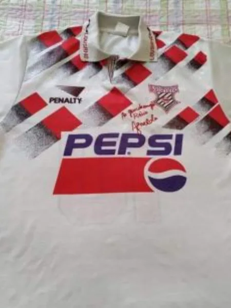 Uniforme 1996–1996